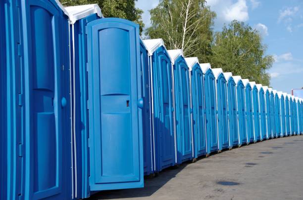 Best Luxury portable toilet rental  in Guin, AL